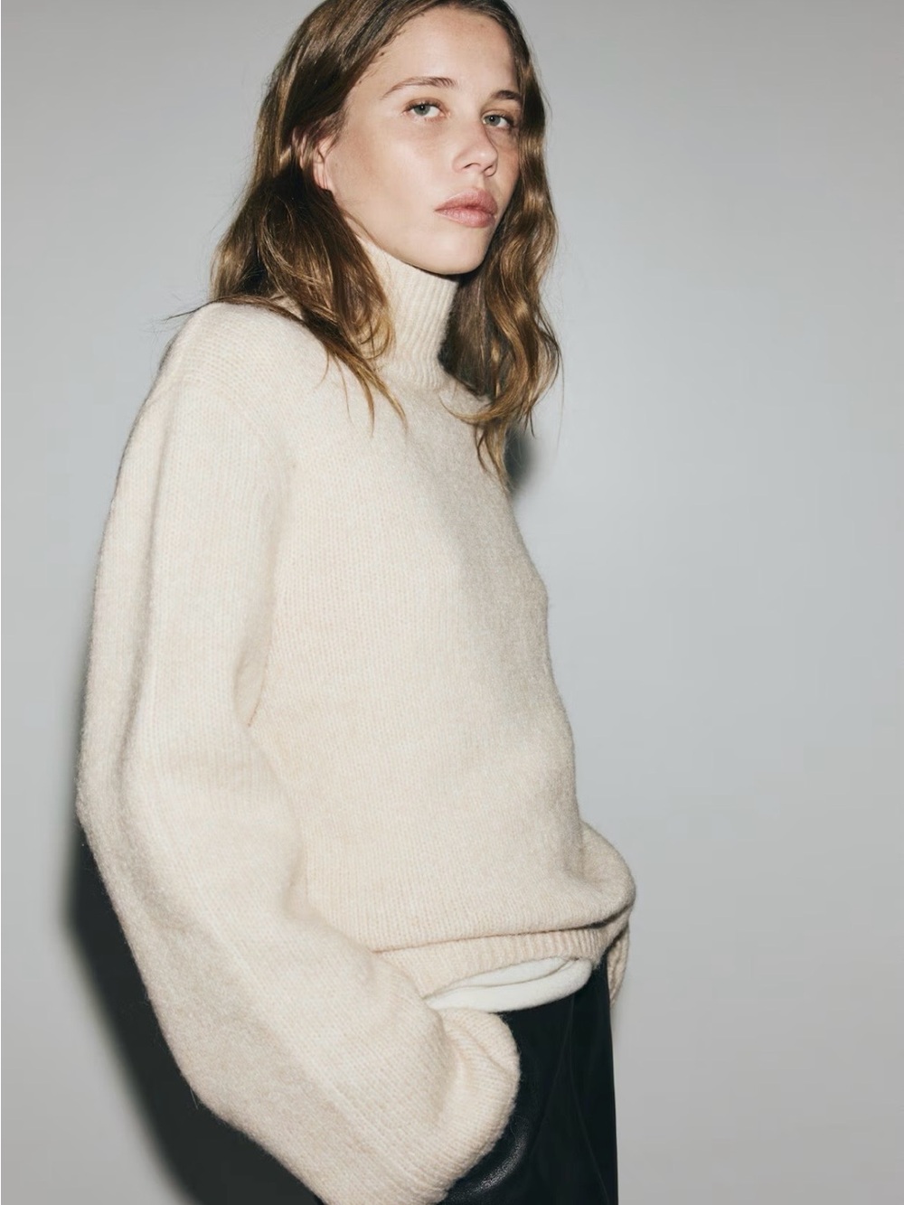 H&M Mockneck Chunky Knit Wool & Alpaca-blend Sweater in Light Beige Size Medium